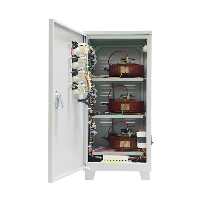 9000VA Máy điều chỉnh điện áp tự động ba giai đoạn 380VAC Điện năng AVR Nhà máy ổn định công nghiệp bán trực tiếp