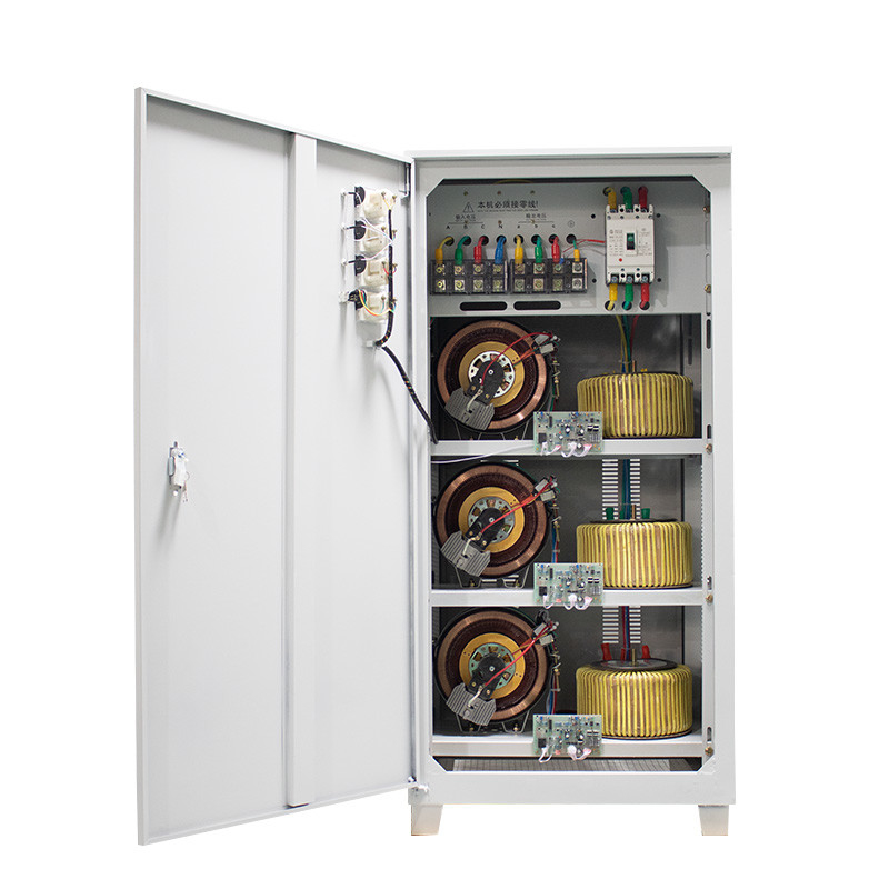 90KVA Ba pha điện áp ổn định Máy điều chỉnh điện áp tự động với công nghệ động cơ servo cho máy cắt laser